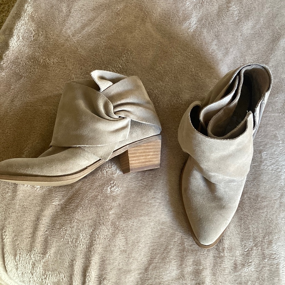 Sole society booties